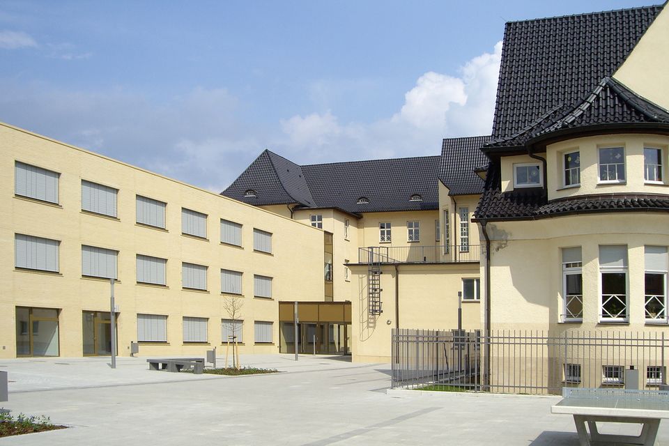 Erwin-Strittmatter-Gymnasium, Bild 2