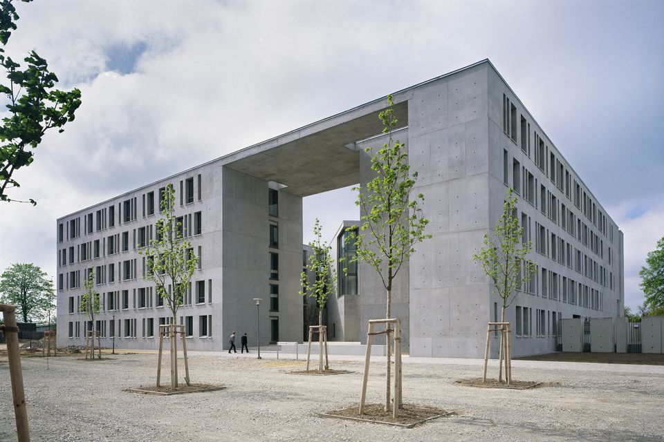 Land - und Amtsgericht Frankfurt/Oder, Bild 1